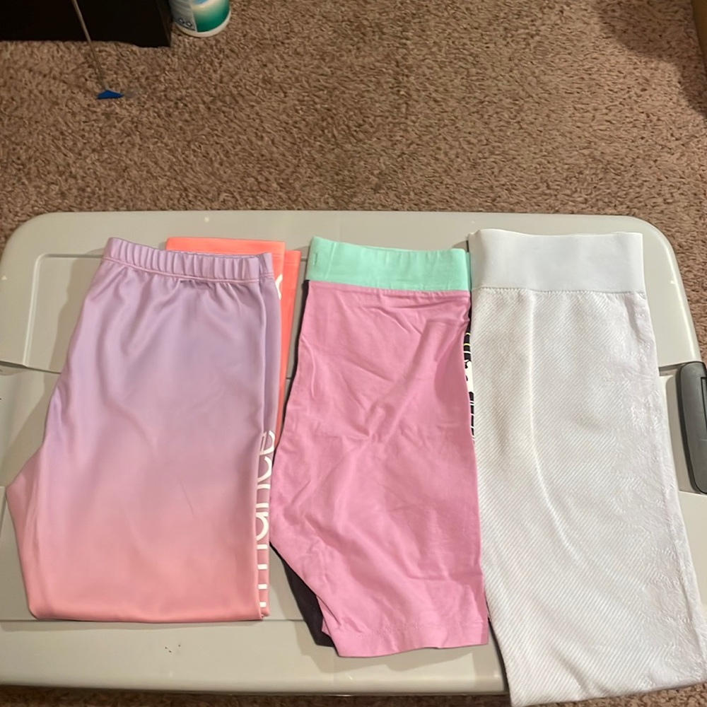 3 Girls Leggings Sz XL (14/16)